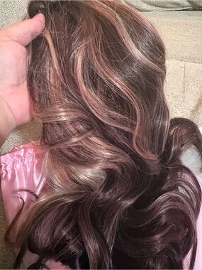 Women's Brown Wig with Rose-Gold Highlights - Natural Wave Finish